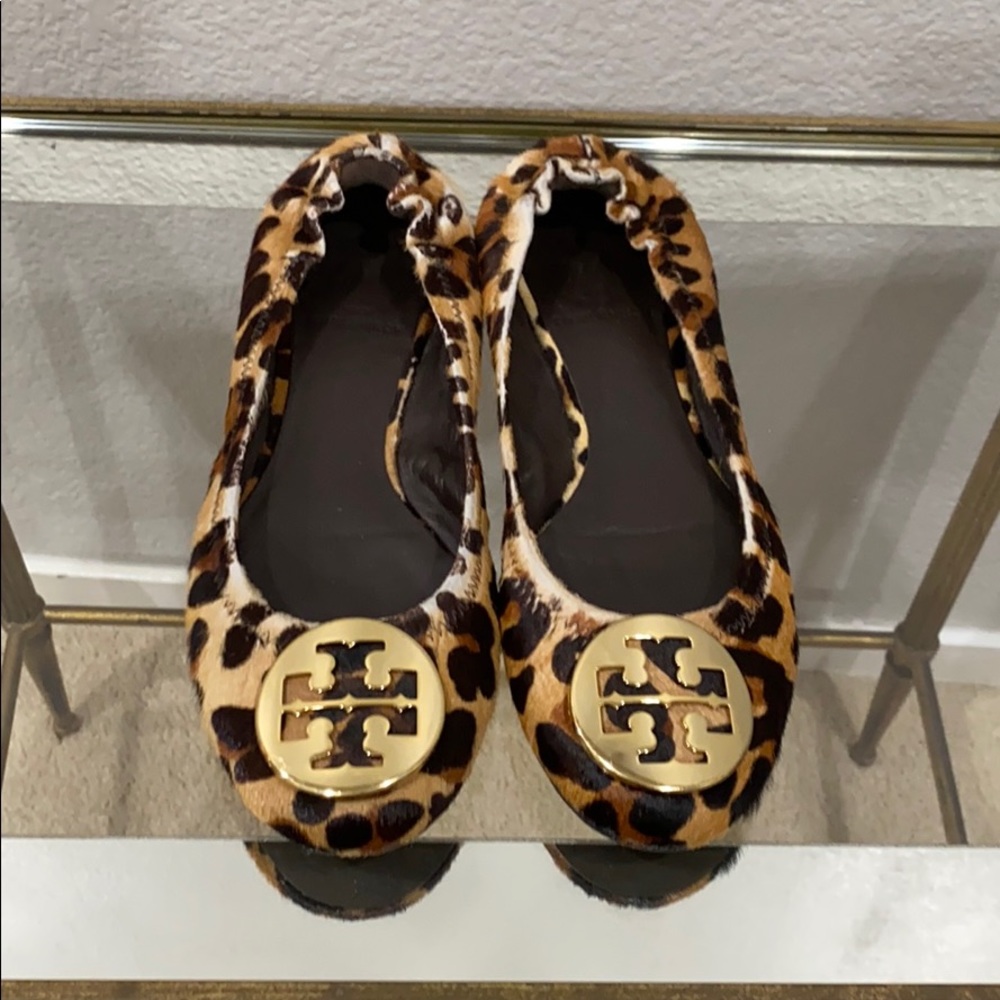 Faux leopard hair ballet flats. Tory Burch.